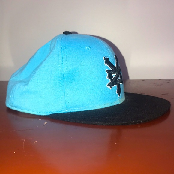 ZooYork Hat - Picture 3 of 3